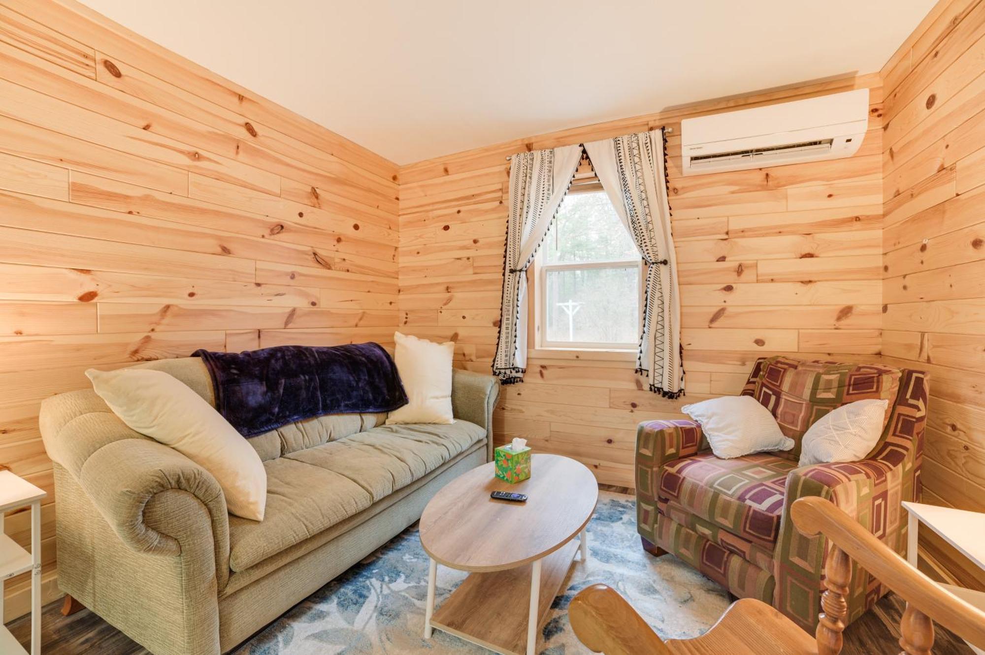 Scenic Evans Hideaway Steps To Lake Huron! Oscoda Buitenkant foto